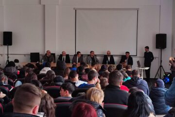 Elevii cu nevoi speciale de la Centrul Școlar Gura Humorului, consiliați în vederea obținerii unui loc de muncă după absolvire