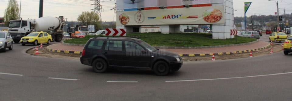 Poliția vine cu lămuriri cu privire la circulația în sensurile giratorii și modul de acordare a priorității Poliția vine cu lămuriri cu privire la circulația în sensurile giratorii și modul de acordare a priorității