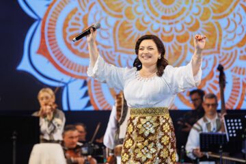 Turneul „Acasă-i România”, la Bacău