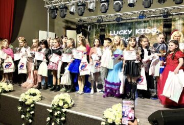 Elevi suceveni, pe podium la Festivalul de muzică „Lucky Kids”