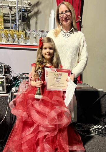 Elevi suceveni, pe podium la Festivalul de muzică „Lucky Kids”