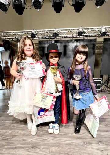 Elevi suceveni, pe podium la Festivalul de muzică „Lucky Kids”