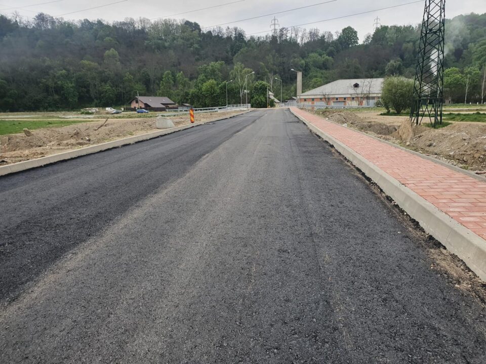 Podul care va fi refăcut și lărgit se află pe tronsonul I al rutei alternative Suceava - Botoșani