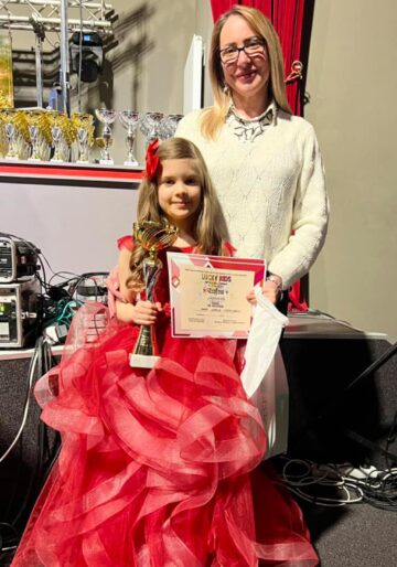 Elevi suceveni, pe podium la Festivalul de muzică „Lucky Kids”