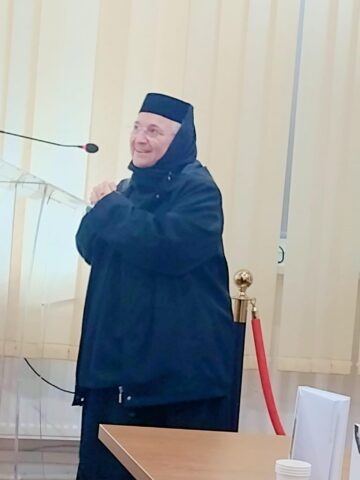 Scriitorul Nichita Danilov, invitat la Biblioteca Bucovinei de Ziua Poeziei