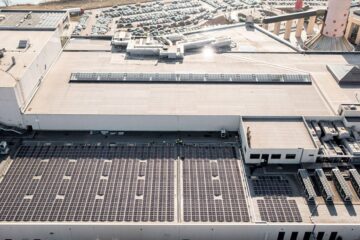 Panouri fotovoltaice montate pe toate proprietățile Grupului Iulius, inclusiv mallul din Suceava