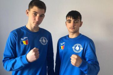 Sebastian Boambă și Iulian Buletică sunt doi pugilisti de viitor. Foto Alex Savescu