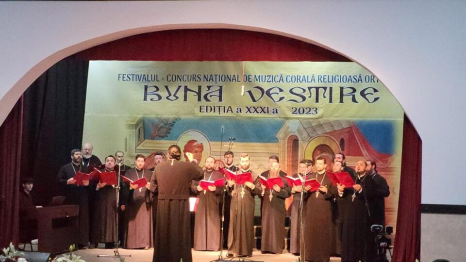 Corala „Ștefan Nosievici” a câștigat marele premiu al Festivalului „Buna Vestire” de la Fundu Moldovei Corala „Ștefan Nosievici” a câștigat marele premiu al Festivalului „Buna Vestire” de la Fundu Moldovei