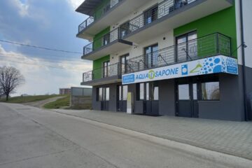 Curățătoria Aqua E Sapone, din Ipotești, îți promite „o viață fără pete”