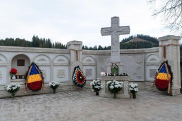 Fântâna Albă, poartă către cer a neamului românesc