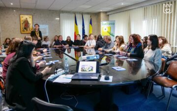 Elevi și profesori din Polonia, Portugalia, Italia și Grecia, în vizită la Primăria Suceava