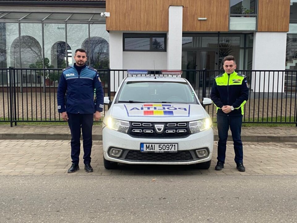 Agentul principal Alexandru Irimescu și agent Ștefan Tărâță