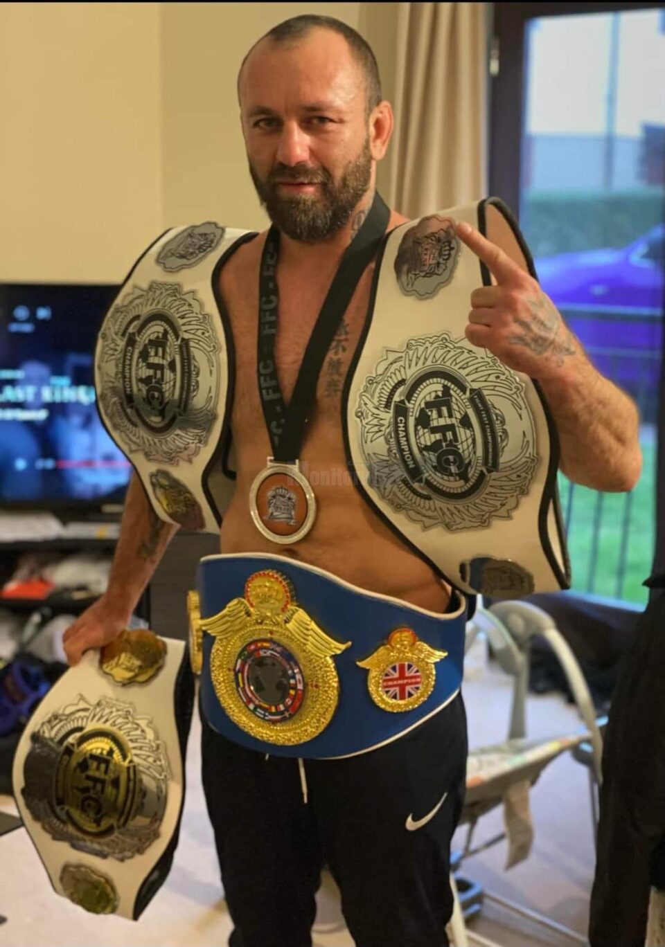 Rădăuțeanul Rayko Levițchi, campion al Angliei la BKB, va lupta în gala de la Suceava Rădăuțeanul Rayko Levițchi, campion al Angliei la BKB, va lupta în gala de la Suceava