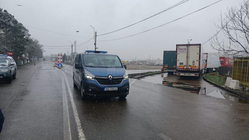 Percheziții în Vama Siret