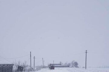 Circulația pe mai multe drumuri județene din zona Verești-Fântânele, un adevărat coșmar