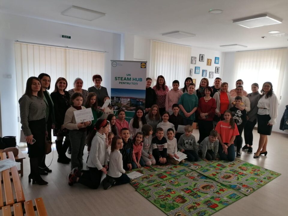 Proiectul „Un HUB STEAM pentru toți”