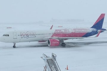 Aeroportul Suceava a fost închis din cauza condițiilor meteo extreme