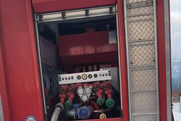 Incendiu cu pagube de 50.000 de lei, plecat de la un coș de fum