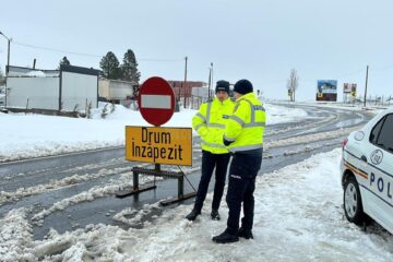 Restricțiile de pe drumurile naționale au fost ridicate, pe drumurile județene mai sunt restricții pe cinci tronsoane, pe DJ 208, 209 și 291