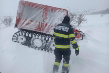 Femeia a fost preluată cu autoșenilata