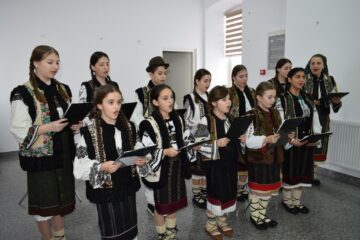 Concert de pricesne și muzică religioasă, la Biblioteca „Eugen Lovinescu”