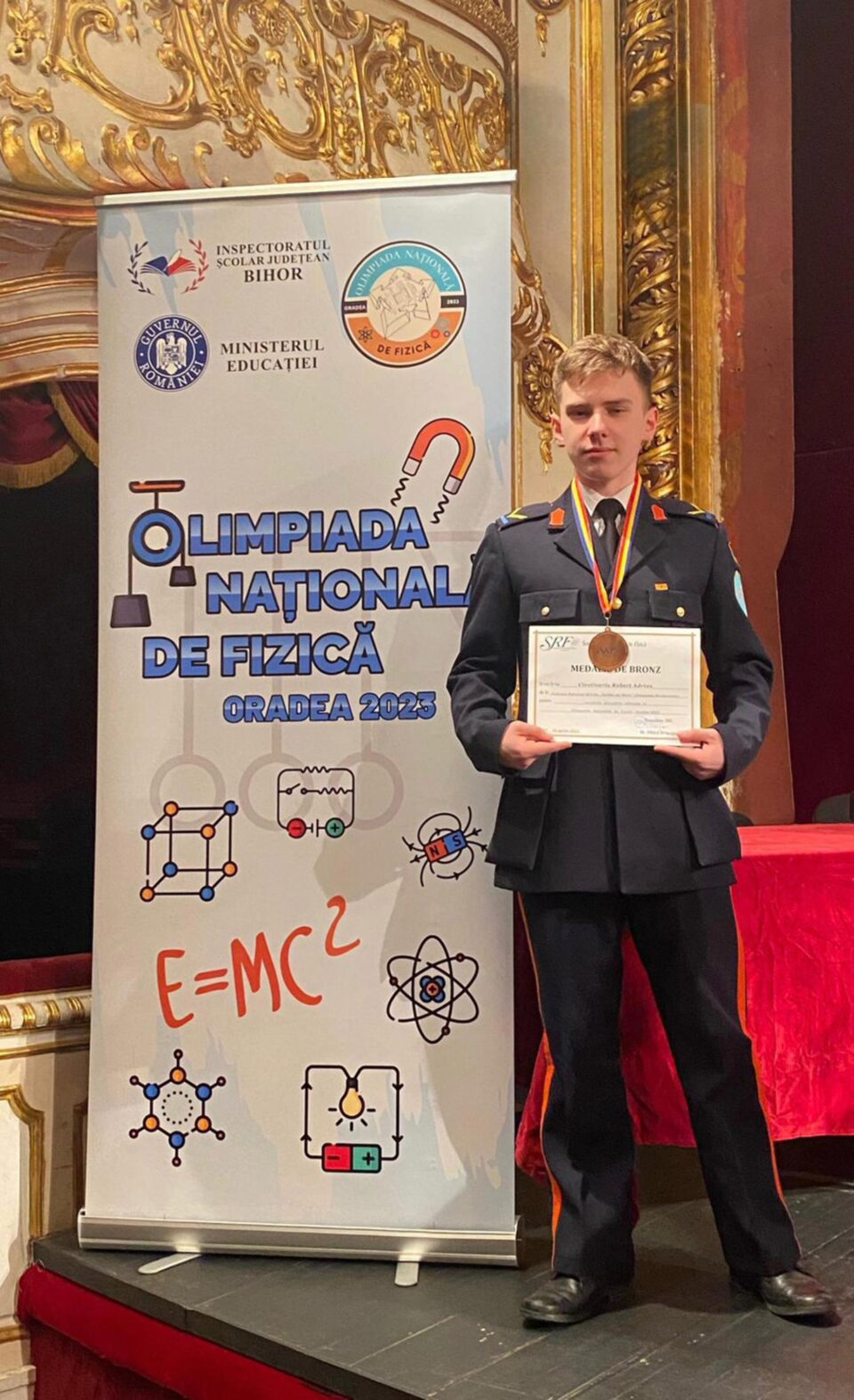 Cîrstinariu Robert Adrian, de la Colegiul Național Militar - medalie de bronz
