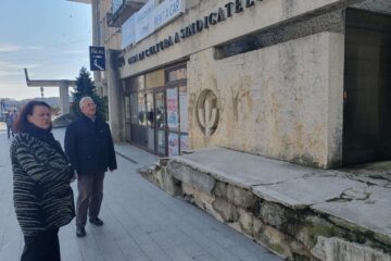 Primăria Suceava vrea să participe la reabilitarea fațadei Casei de Cultură, printr-un parteneriat interinstituțional