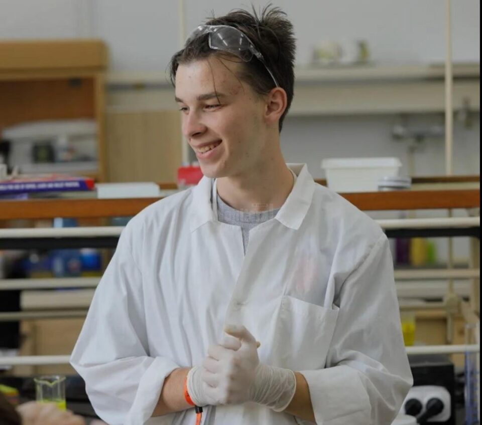 Șerban Marian Popescu, de la Liceul Teoretic „Ion Luca” Vatra Dornei