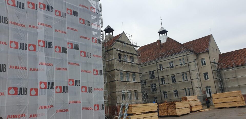 Colegiul Național Dragoș Vodă din Câmpulung Moldovenesc se reabilitează printr-un proiect de trei milioane de euro