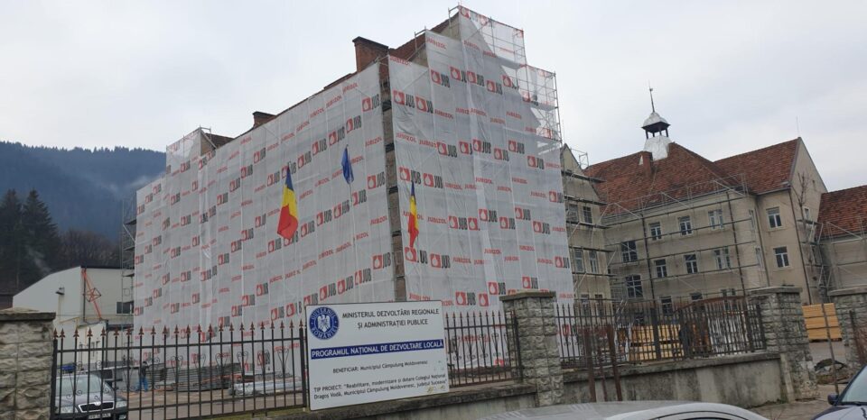 Colegiul Național „Dragoș Vodă” din Câmpulung Moldovenesc se reabilitează printr-un proiect de trei milioane de euro