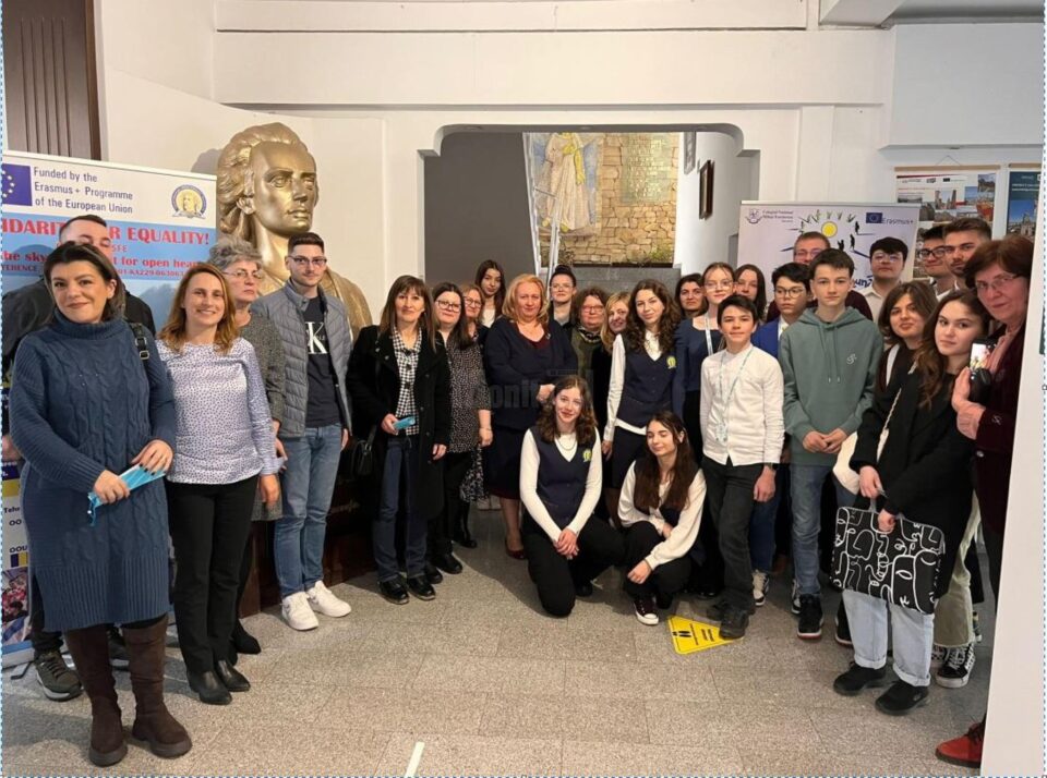 Cele mai bune proiecte europene implementate de școlile sucevene au fost premiate