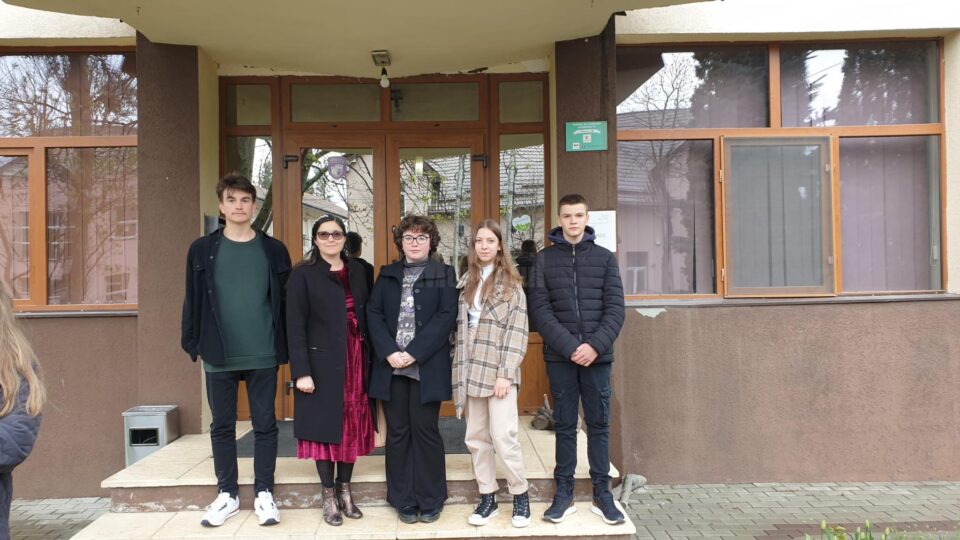 Elevi premiați la un concurs despre securitatea și sănătatea în muncă