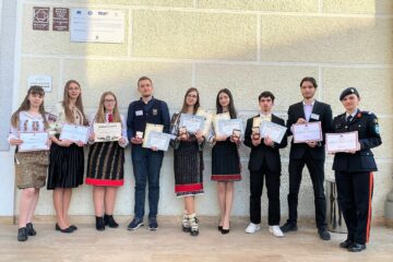 Laureații Olimpiadei de Religie