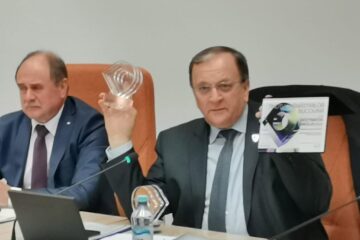 Flutur cu premiile de la Gala„ Destinația Anului 2023 în România”