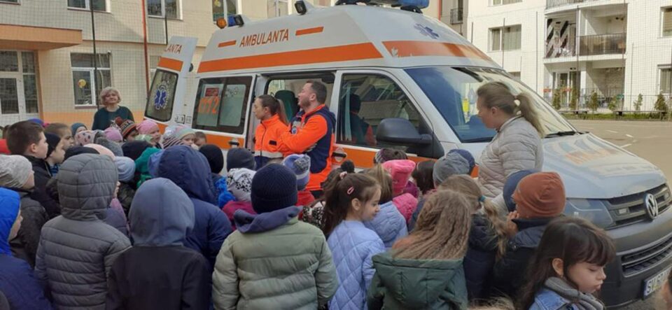 Cursuri de prim ajutor oferite de Ambulanță