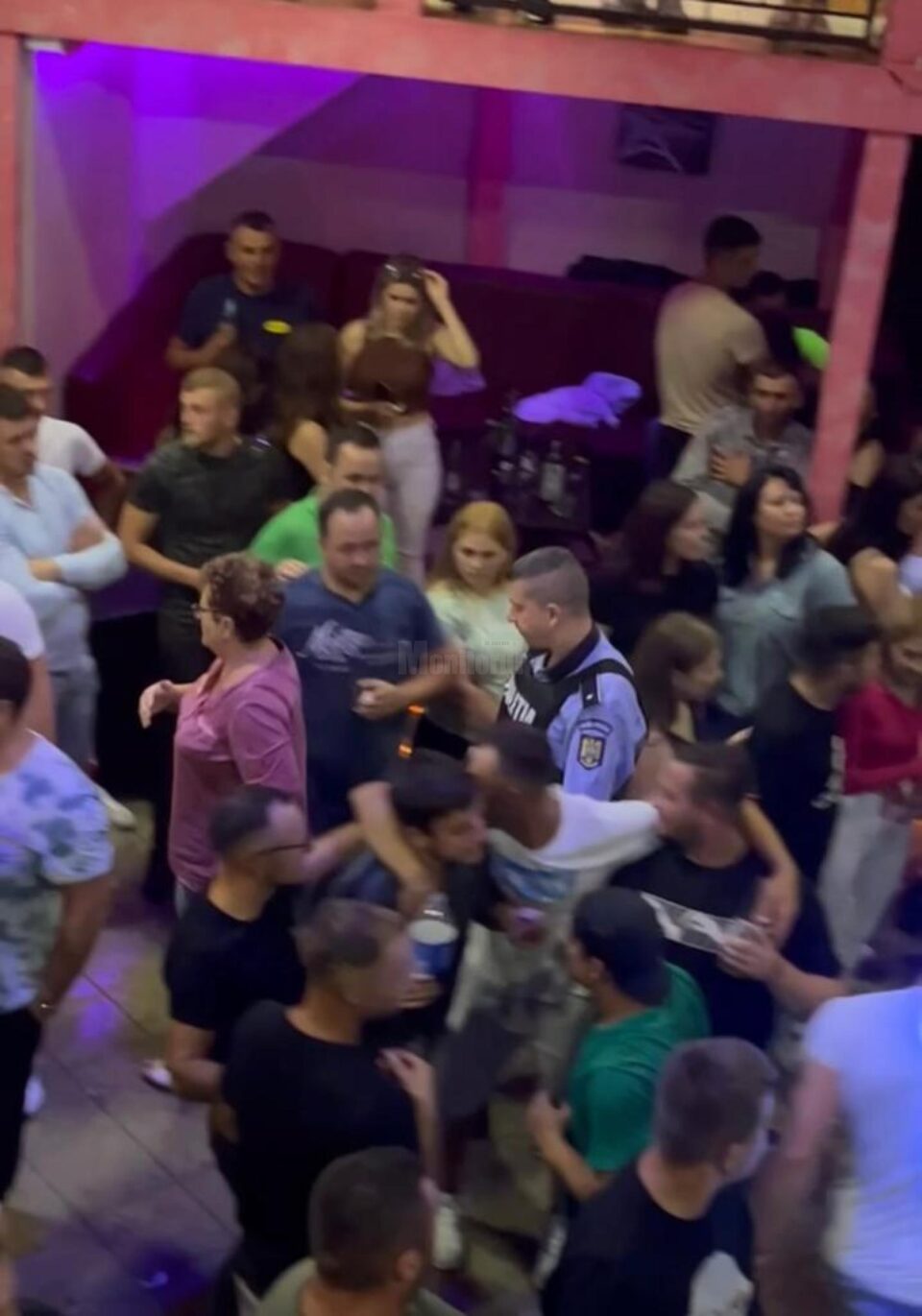Razie a poliției în cluburi și baruri din Fălticeni, Dolhasca și Preutești