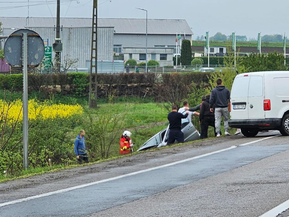 Accident grav pe E 85, la Pătrăuți.