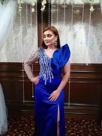 Atelierul Royal Couture Suceava: îmbrăcăminte damă pe comandă, broderii, imprimeuri, retușuri, ajustări