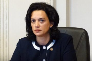 Deputatul PNL de Suceava Angelica Fădor