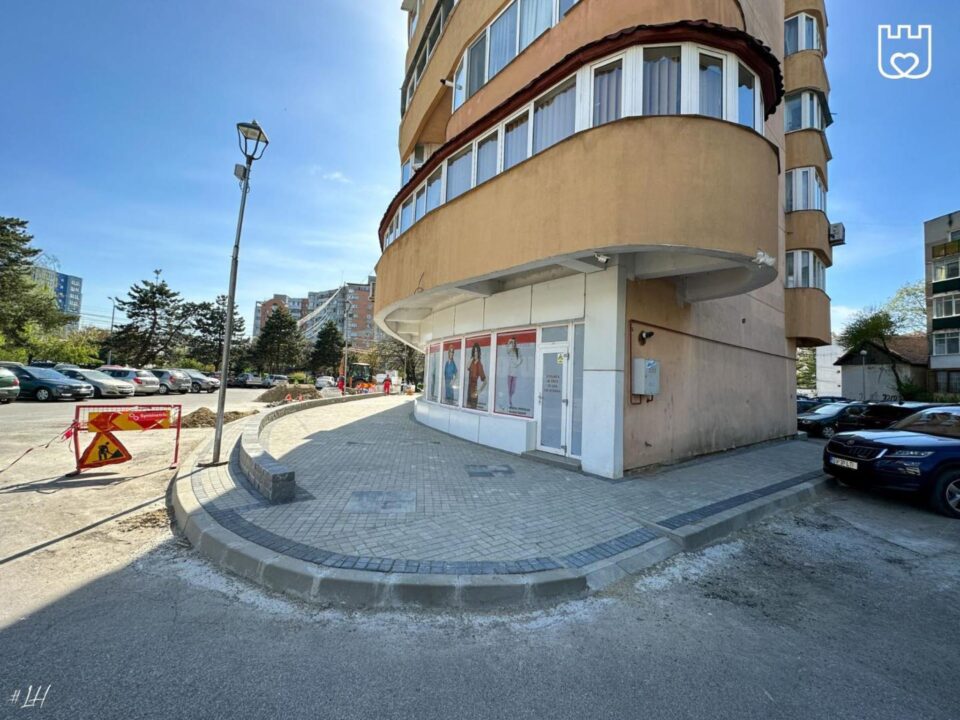 Lucrările de reabilitare a scărilor și aleilor pietonale au ajuns în cartierul Obcini
