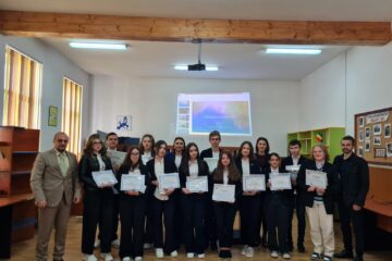 10 mai, sărbătorit la Colegiul ,,Hurmuzachi Rădăuți