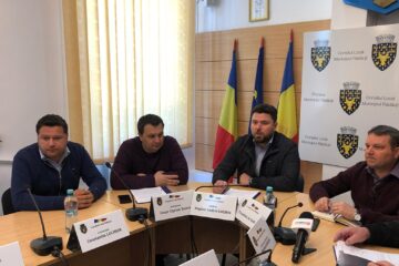 Primarul din Rădăuți, Bogdan Loghin, a spus că începerea acestui proiect este un moment istoric pentru municipiu