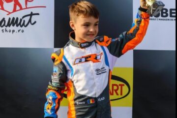 Vladimir Rebenciuc pe podiumul de premiere