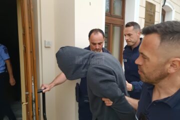Ionuț Cătălin Molie și-a ascuns chipul și nu a răspuns la nici o întrebare