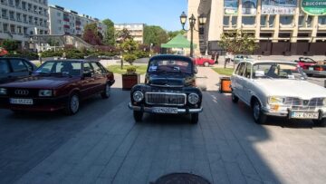 Paradă Retro a Primăverii” din Suceava