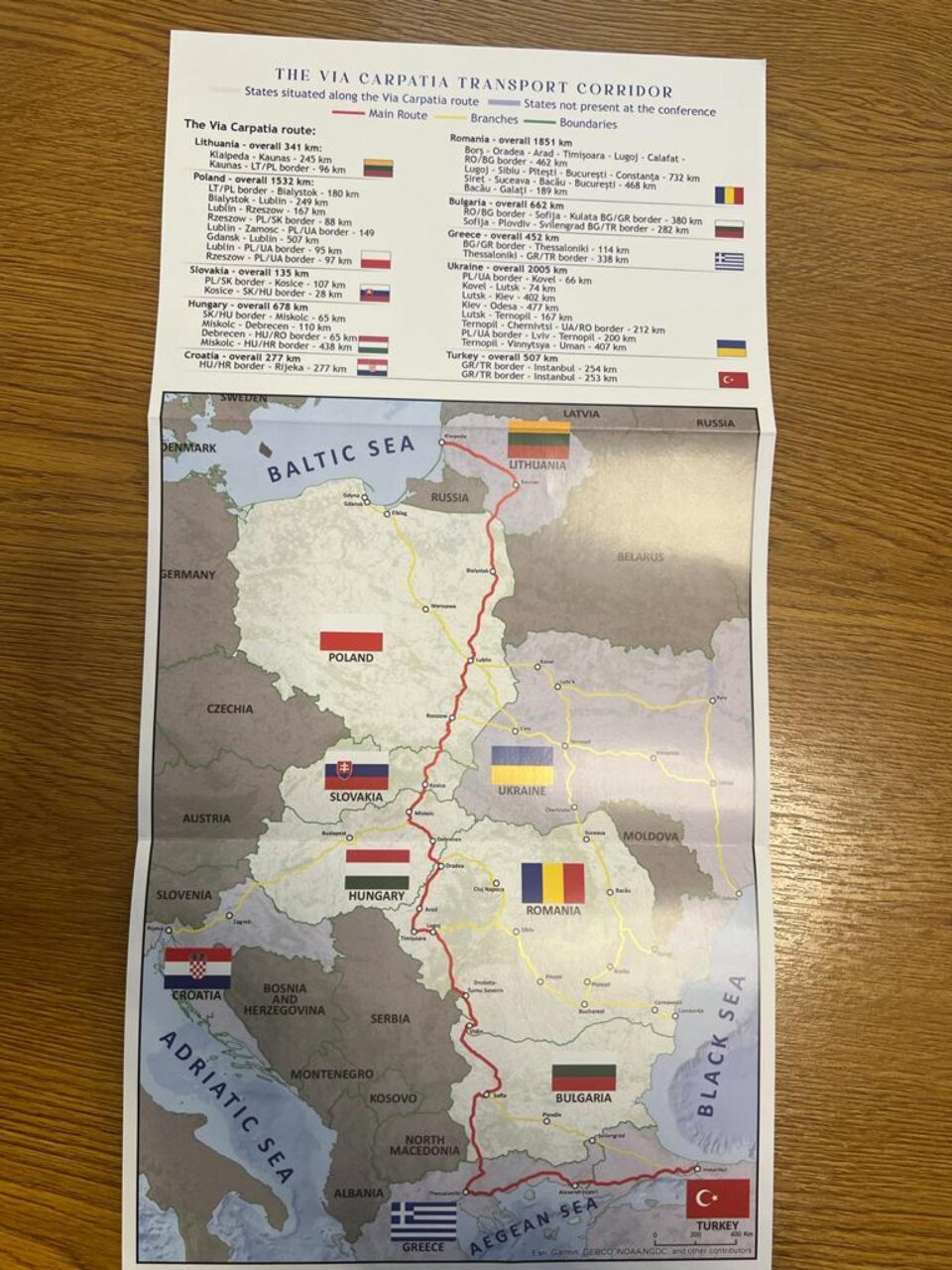 Flutur spune că pe lista de priorități a Comisiei Europene se află coridorul rutier Nord - Sud Flutur spune că pe lista de priorități a Comisiei Europene se află coridorul rutier Nord - Sud