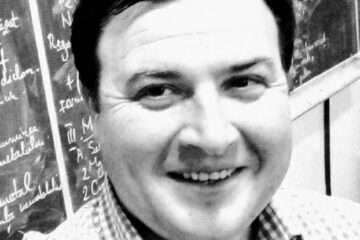 Profesorul Florin Viu - multiplu premiant al concursului de resurse educaționale digitale #Digitaliada
