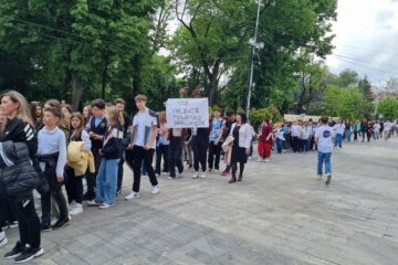 Marș cu participare numeroasă