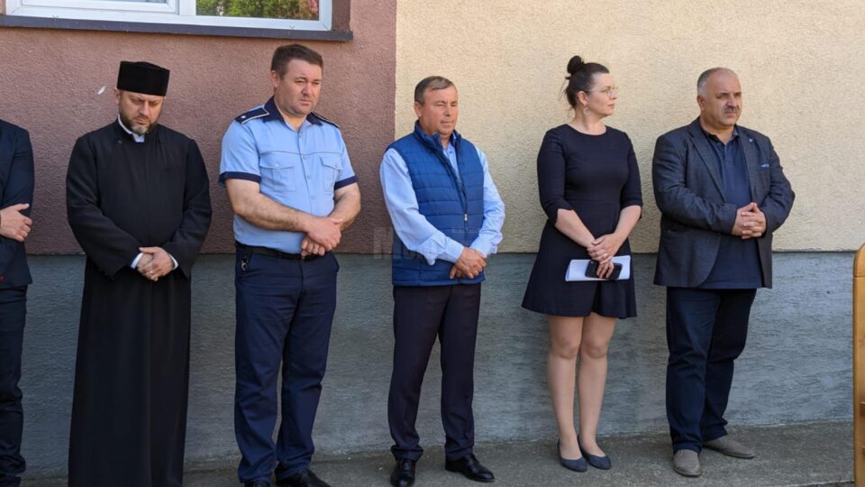 Primarul Tomiță Onisii a spus că o prioritate a sa a fost creșterea calității actulului educațional în orașul Liteni