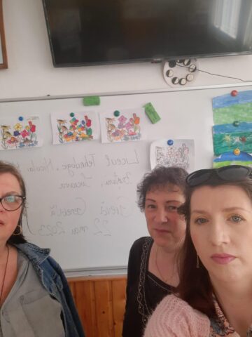 În prima zi de grevă, angajații din școli au stat în cancelarie